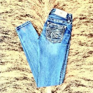 Miss Me Skinny Jeans